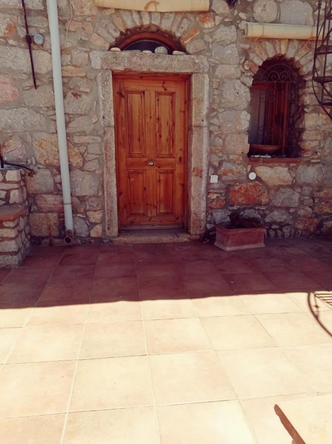 Traditional Stone House In Chios Quios Exterior foto