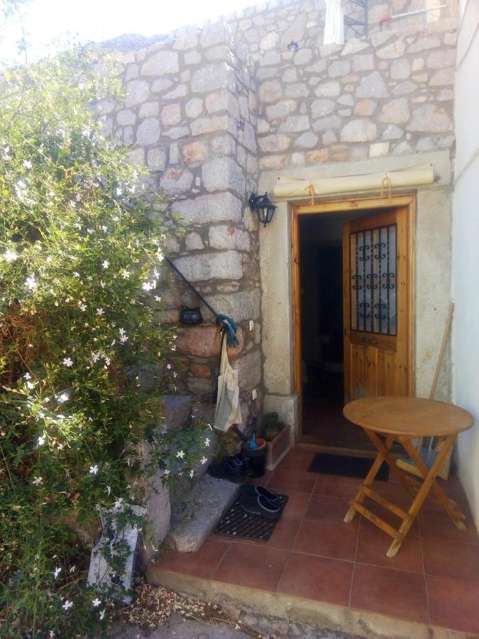 Traditional Stone House In Chios Quios Exterior foto