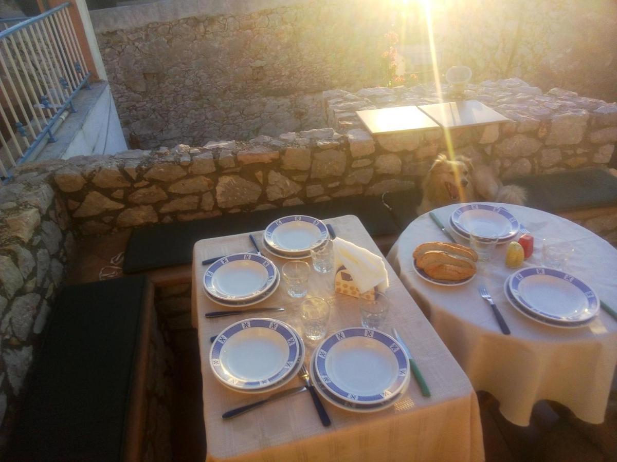 Traditional Stone House In Chios Quios Exterior foto
